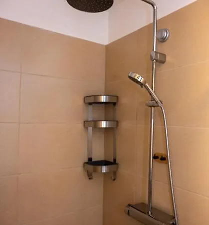 Roz'ca With Mountain View * موجسترانا