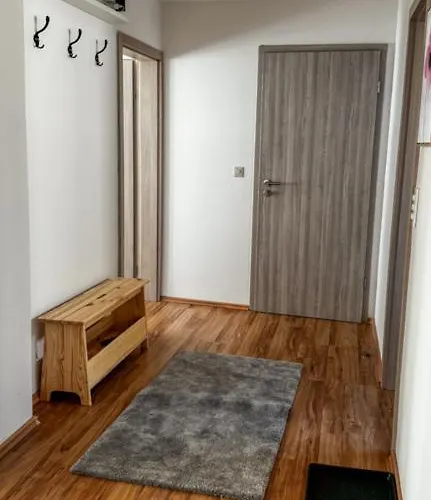 Roz'ca With Mountain View מויסטראנה